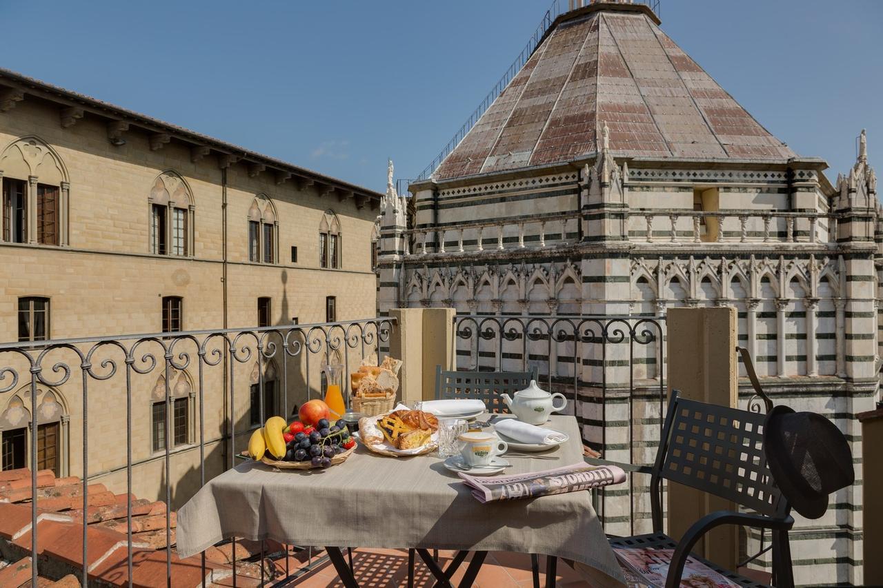 Battistero Residenza D'Epoca Hotel Pistoia Exterior photo